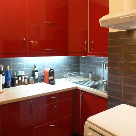 Apartment Homely Spacious *