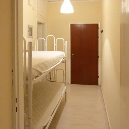 Apartment Homely Spacious