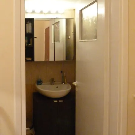 Apartment Homely Spacious *